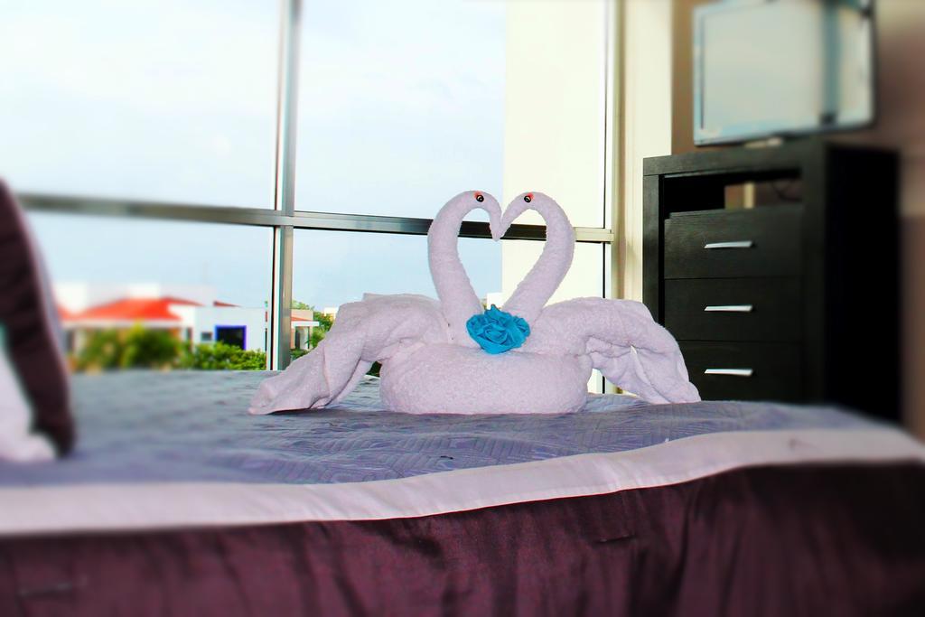 Condoplaza San Pedro Playa del Carmen Eksteriør bilde