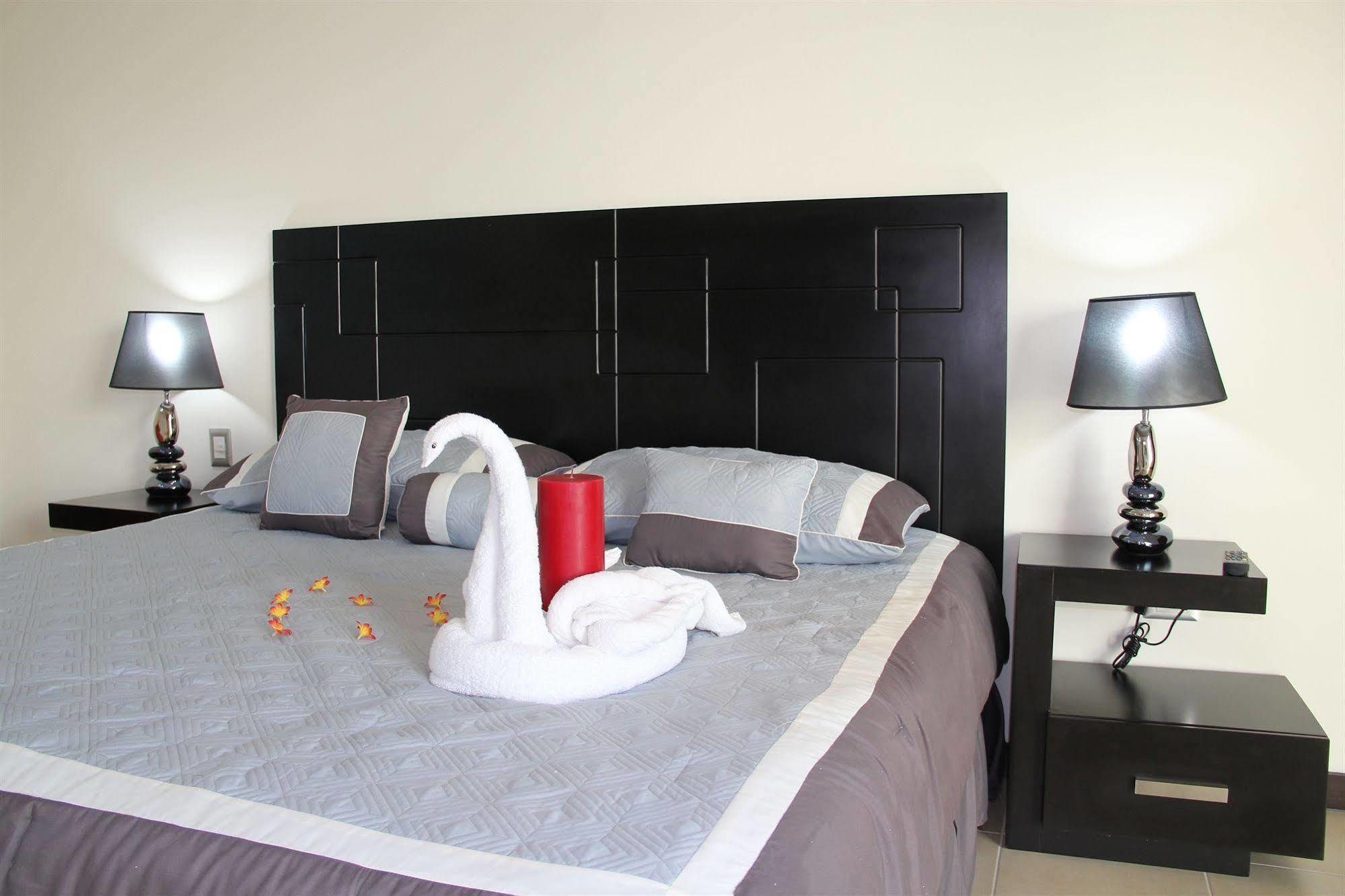 Condoplaza San Pedro Playa del Carmen Eksteriør bilde